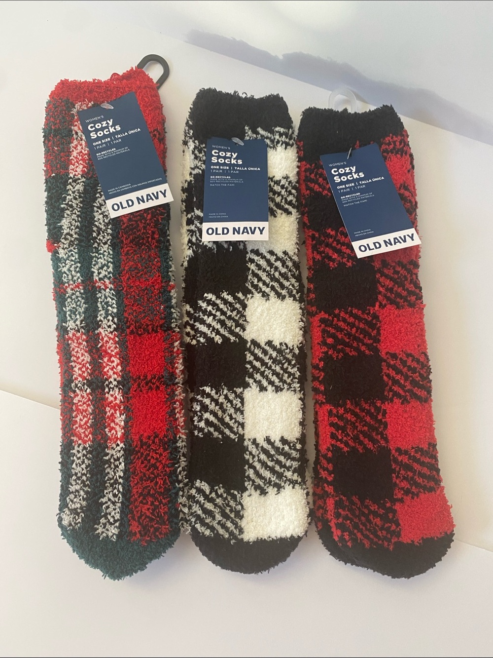 NWT Old Navy Fuzzy Cozy Heart Socks One Size X 3